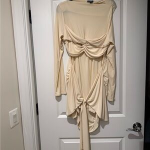 Boohoo Cream Long-Sleeve Twist Detail Dress